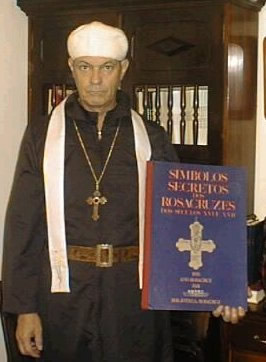 +Vicente Velado - Illuminatus