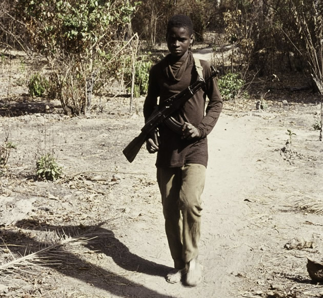 Criança-soldado do PAIGC
