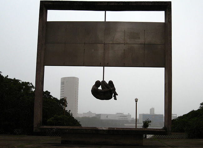 Monumento Tortura Nunca Mais