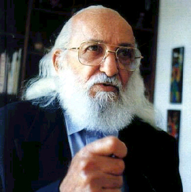 Paulo Reglus Neves Freire