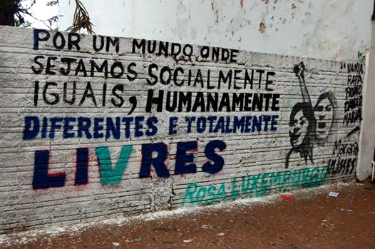 Iguais, diferentes e livres.