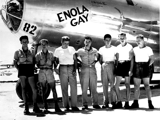 B-29 Enola Gay