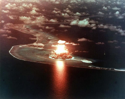 INSANIDADE NUCLEAR
